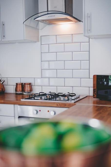 La Petite Maison スウォンジー エクステリア 写真